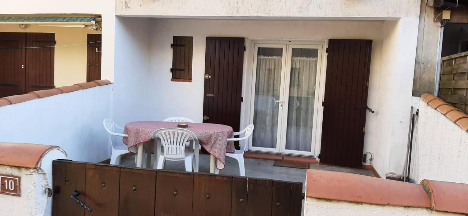 Appartement Calme A Deux Pas De La Mer Saintes-Maries-de-la-Mer Exterior photo